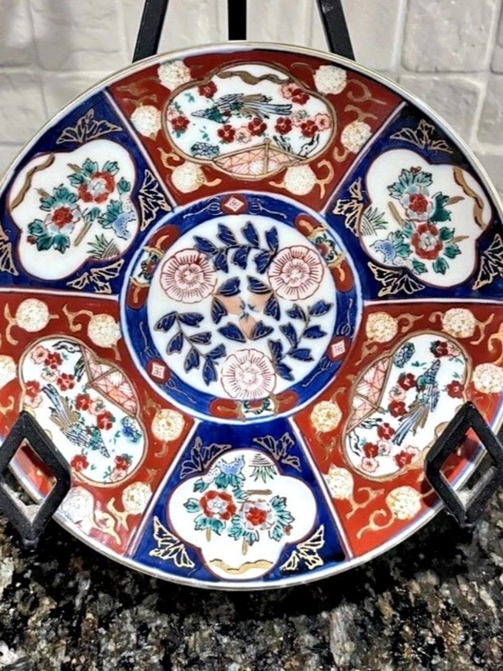 Gold Imari Hand Painted Japanese Porcelain Decorative Plate Blue & Red 7.5”